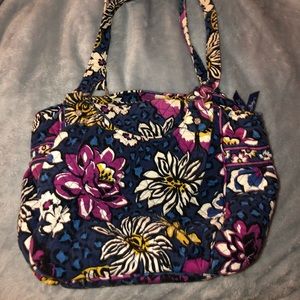Used Vera Bradley Glenna purse African Violet